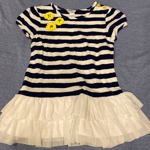 Heartstrings tunic EUC